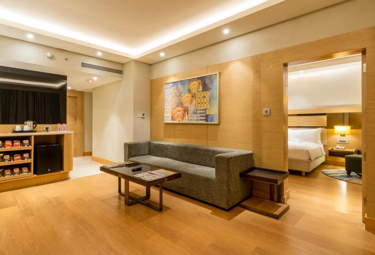 Holiday Inn Agra Mg Road An Ihg Hotel Екстер'єр фото